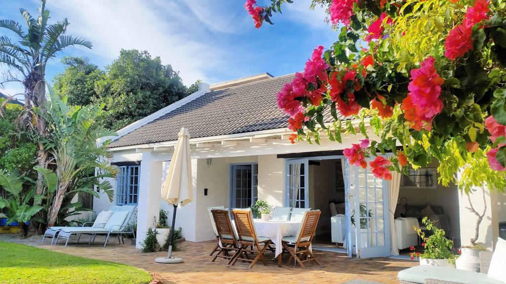 Hout Bay Beach Cottage Exterior photo