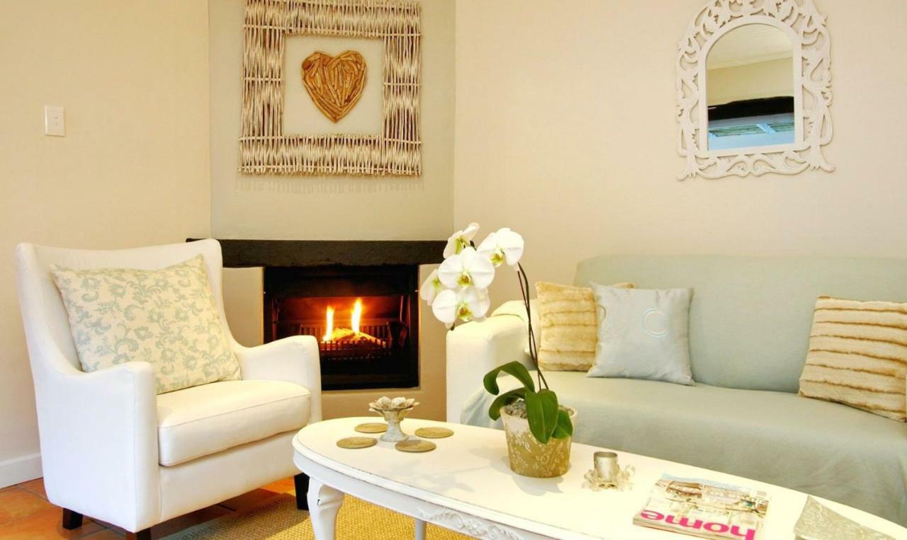 Hout Bay Beach Cottage Exterior photo